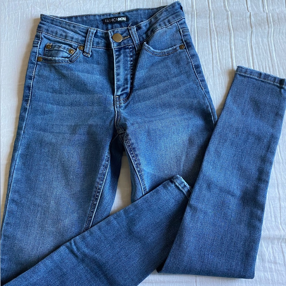 High rise denim jeans
